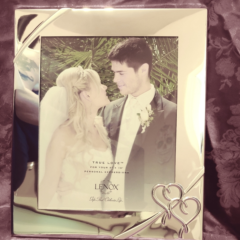 Lenox True Love Wedding Frame 💐